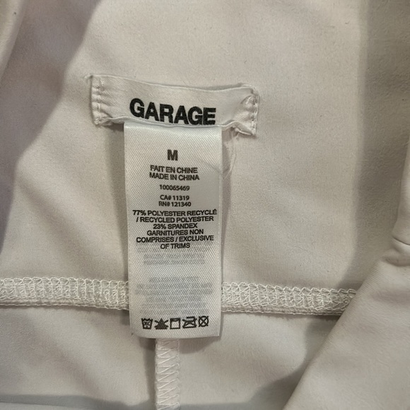 Garage white size M biker shorts - Picture 2 of 3